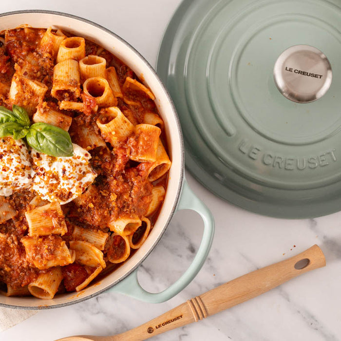 Le Creuset Signature Bräter 24cm - verschiedene Farben