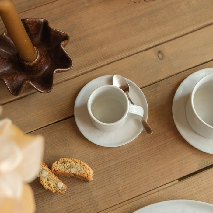 Espresso Tasse mit Untertasse - Kollektion Porcelino