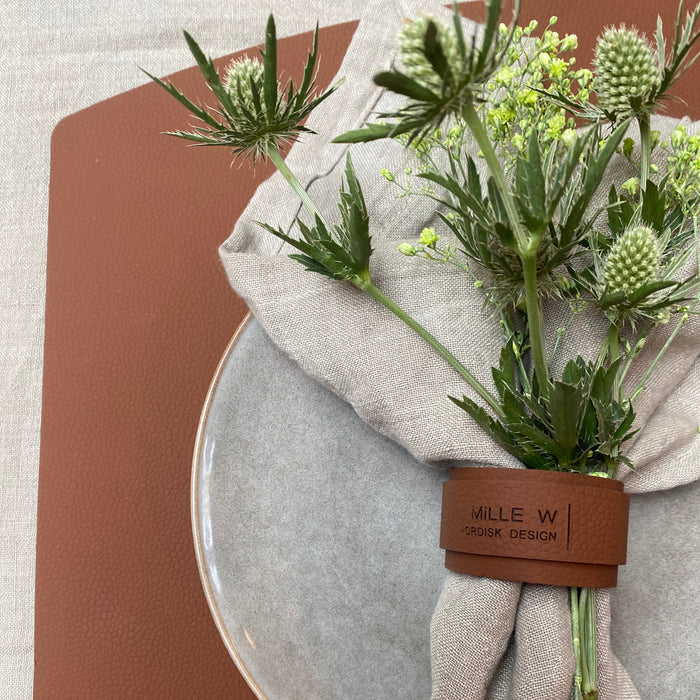 Tischset aus recyceltem Leder - Oval - Farbvarianten verfügbar